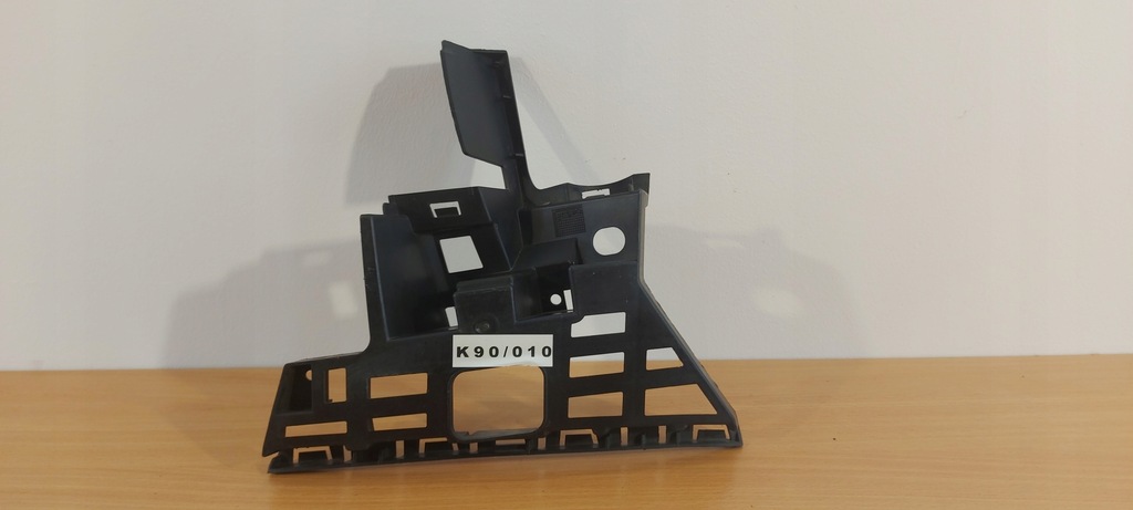 фото №1, Fabia 2 roomster lift правый направляющая бампера перед