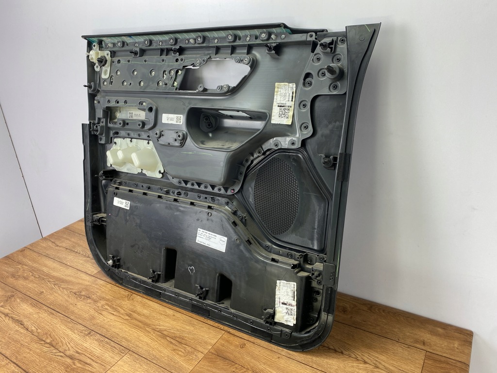 фото №8, Обшивка дверь правый перед ram 1500 2019+ usa