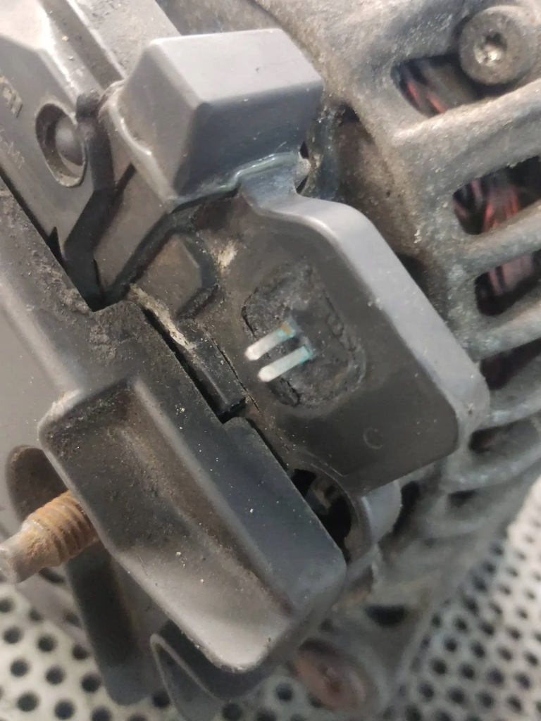 фото №3, Генератор opel vectra c 0986046260