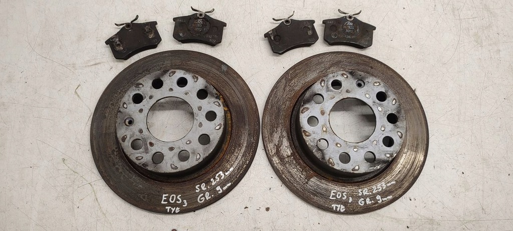 фото №1, Тормозные диски тормозные тормозные колодки задняя vw eos 2,0 fsi