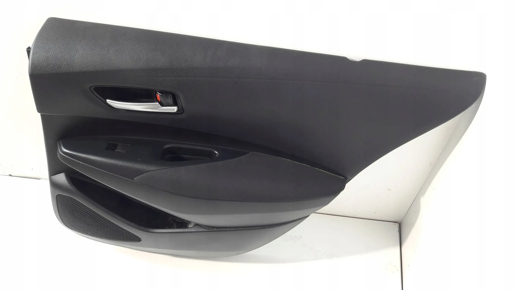 фото №9, Toyota corolla e21 обшивка двері задній правий kombi 67613-02700 et7