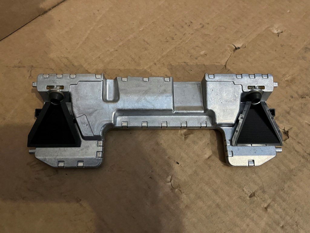 фото №1, Mercedes s klasa w217 w222 камера na скло передня