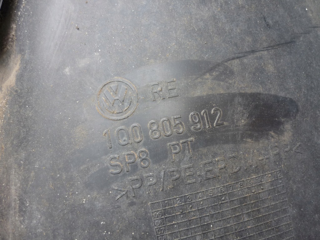 фото №13, Підкрилок правий перед vw eos 05-10 ładne справні