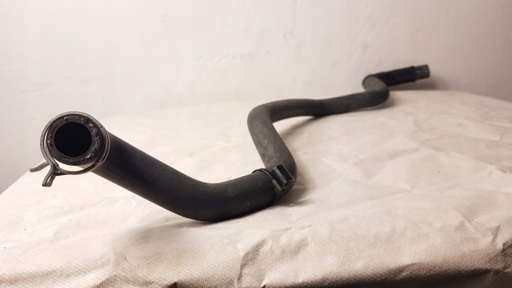 Патрубок шланг труба води радіатора tesla model s Доставка