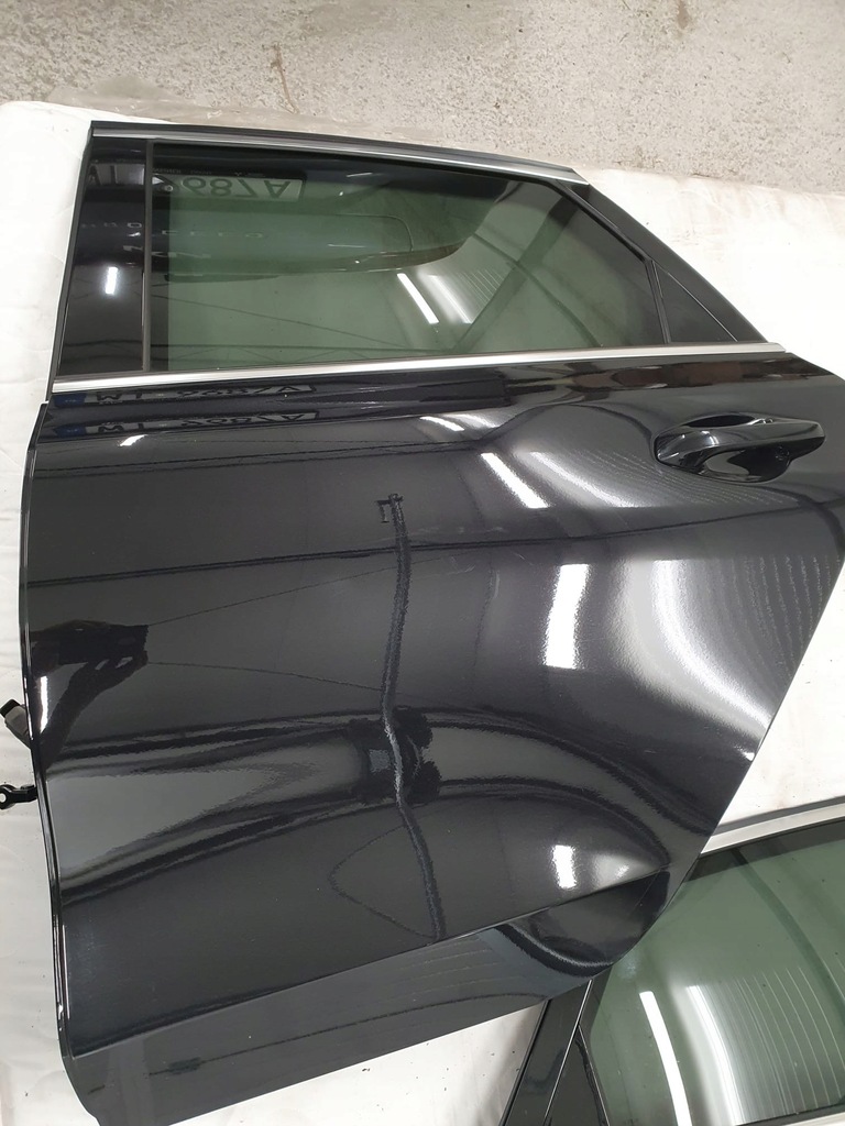 фото №1, Kia proceed iii lift дверь левая задние цвет 1k