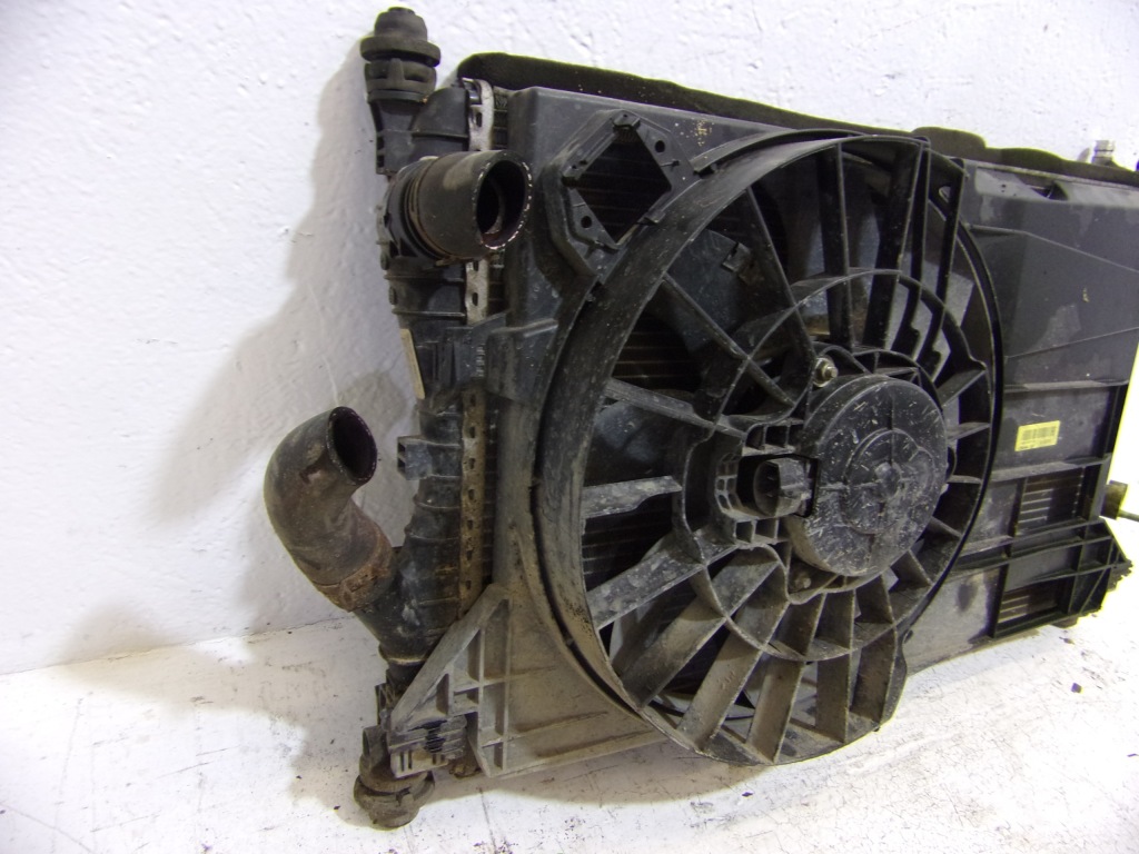 фото №4, Комплект радіатор з вентилятор ford fiesta mk 6