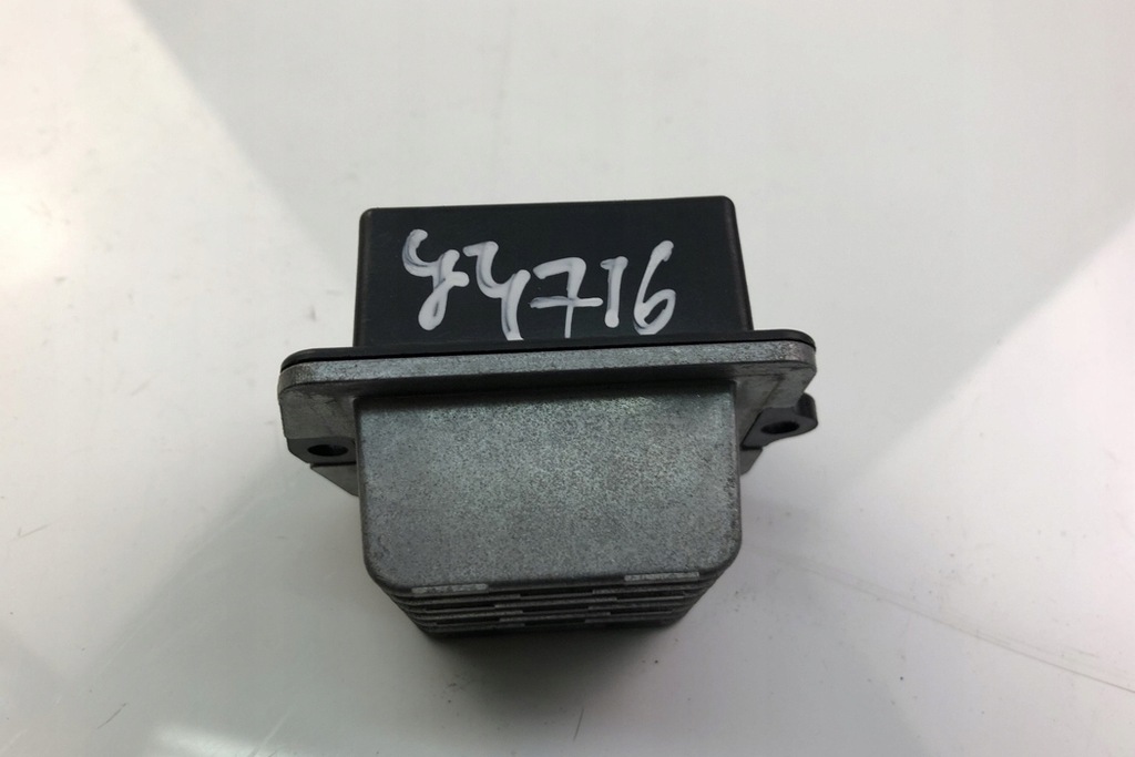 фото №1, Резистор обігрівача mazda rx-8 se, fe v5600 2008