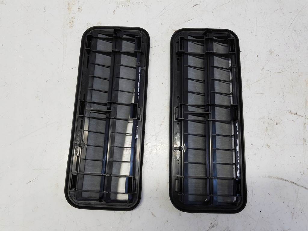 фото №1, Ford ranger iv v 2021 решітка вентиляційна pra ліва ab39-15280b62-aa