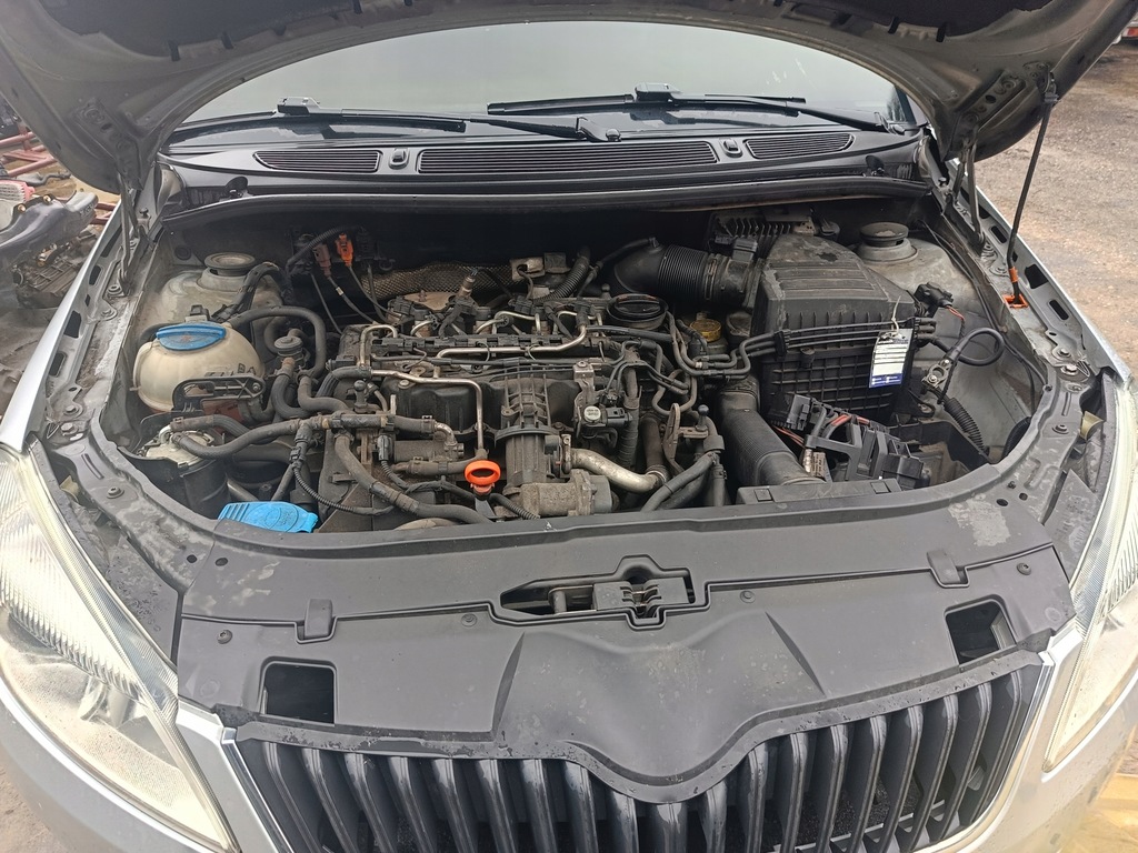 фото №11, Skoda roomster ii lift 1,6tdi pas перед радиатор вентилятор