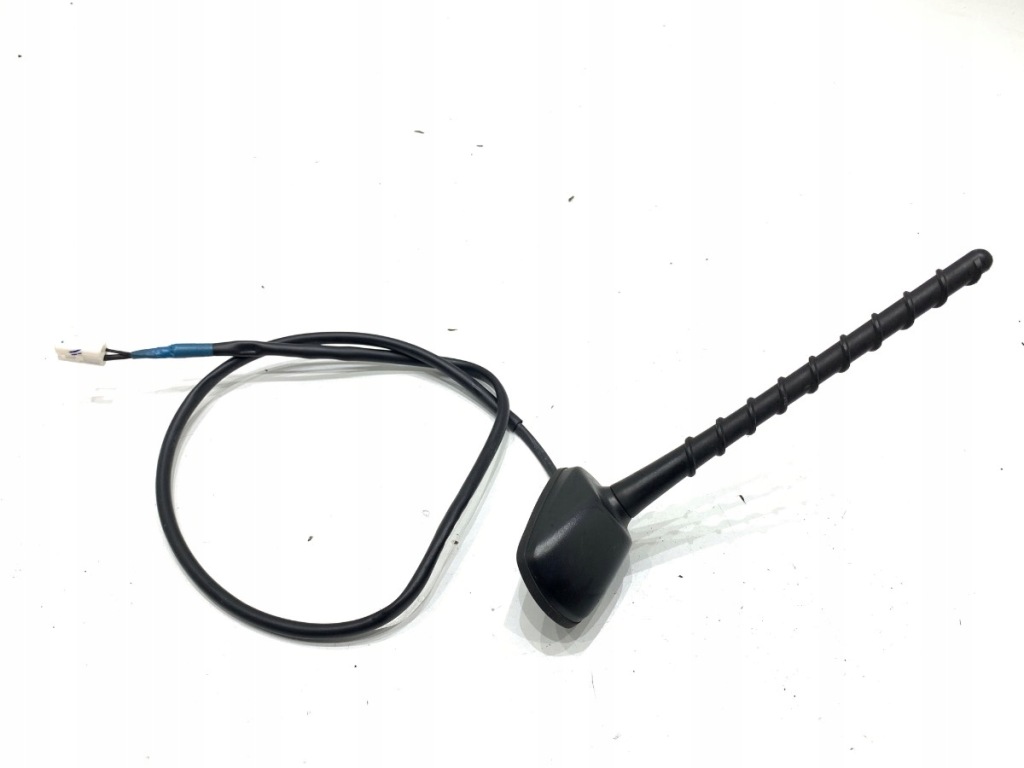 фото №1, Антенна toyota yaris iii хэтчбек