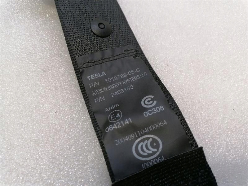 фото №6, Задний pas безопасности tesla model s 100d 1018789-05-c pas безопасности
