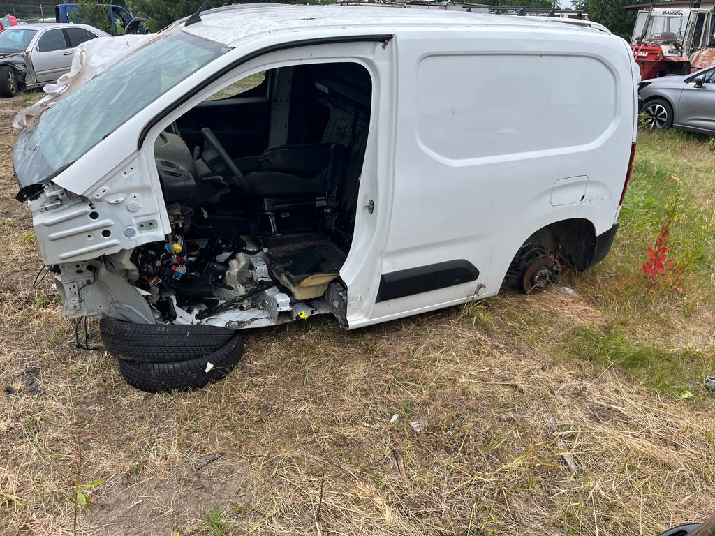 фото №7, Peugeot partner iv berlingo блок двигателя a порог