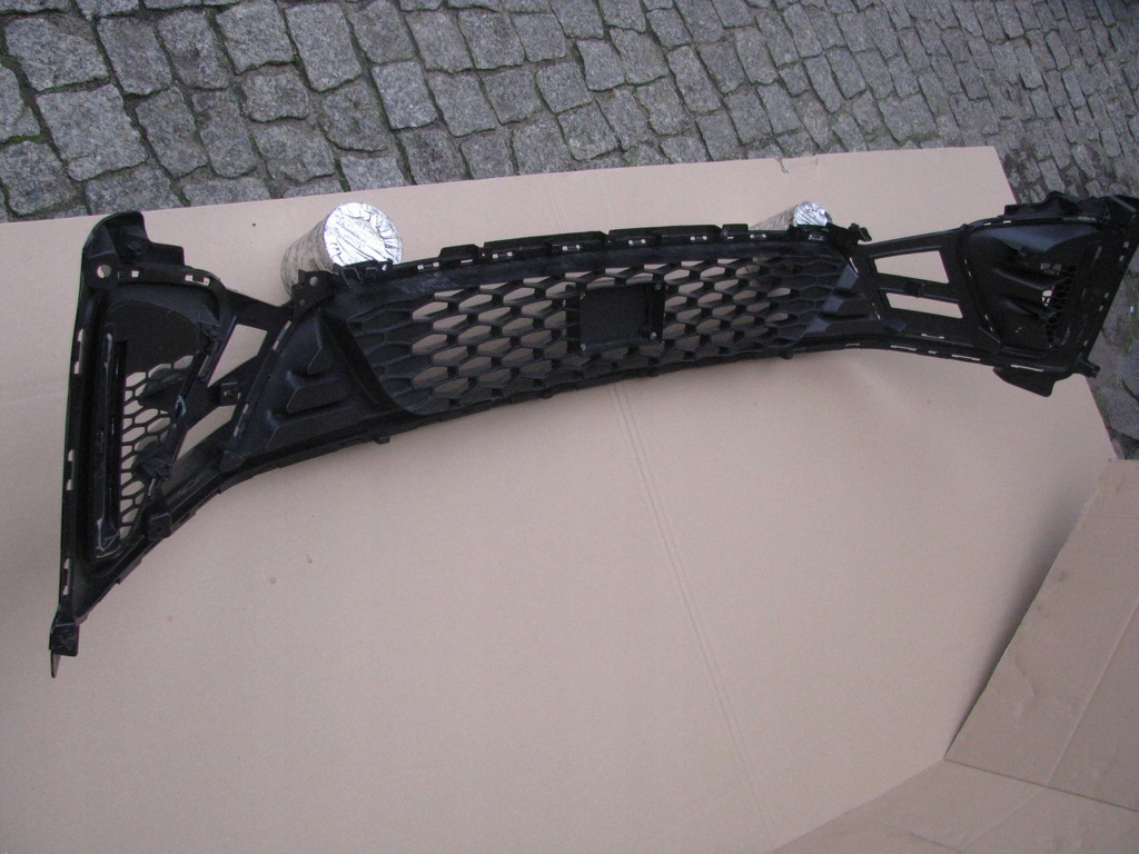 фото №6, Kia ceed iii gt-line решітка бампера передній