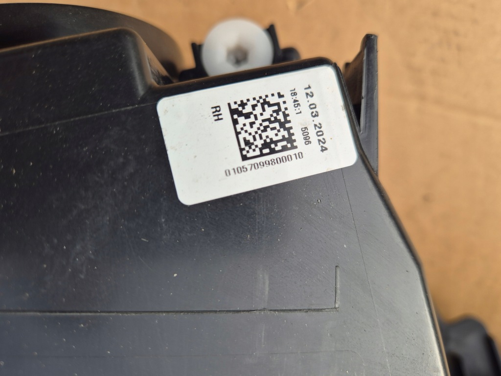 фото №9, Fiat tipo 2 лампа права. led.nowa. mopar.