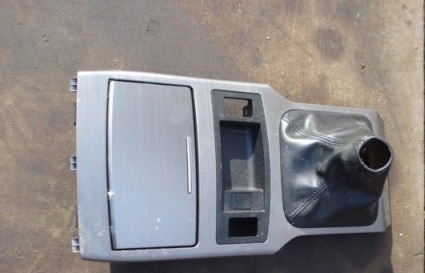 фото №1, Subaru legacy outback 10-13 панель рамка бардачок