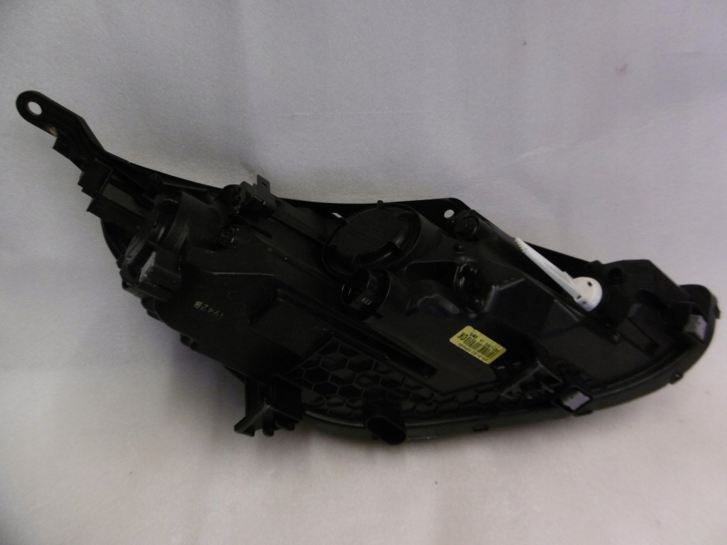 фото №8, Hyundai i30 iii 17r - лампа передня ліва