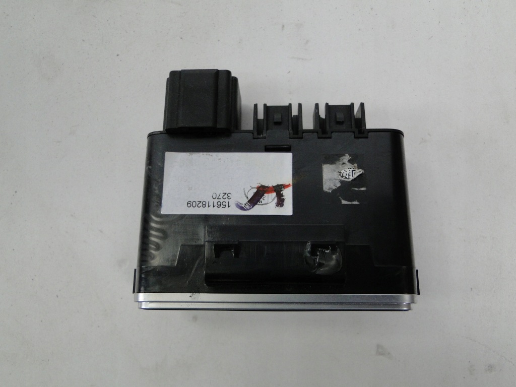 фото №2, Роз'єм usb aux alfa romeo giulia 2016r.