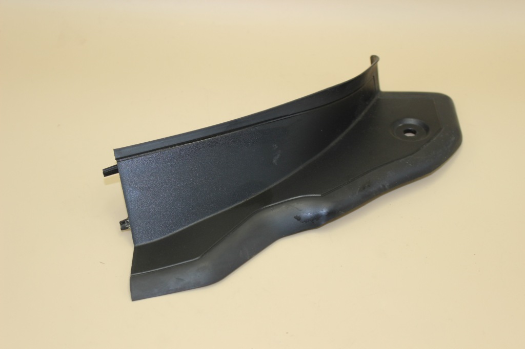 фото №1, Bmw 2' f44 218d gran coupe 21r захист лампи правий задня 7494418