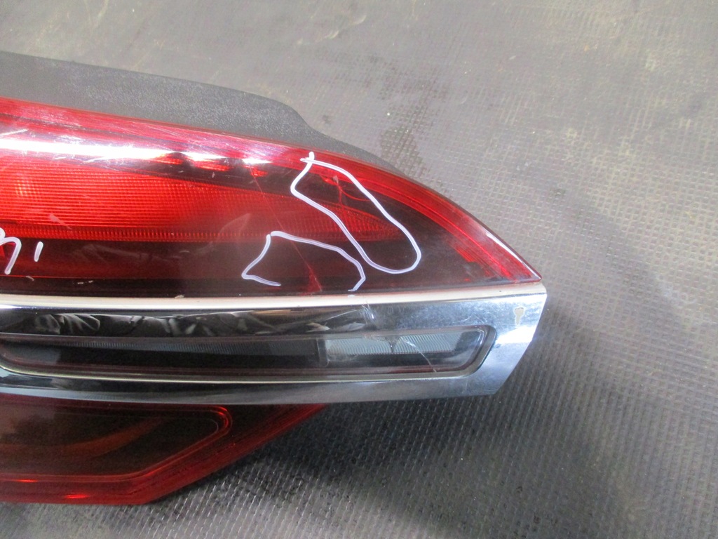 фото №7, Лампа лівий задня 39024222 21070111 citroen c5 x7 3iii