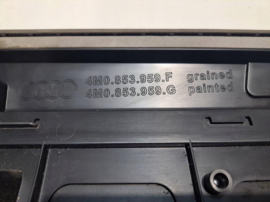 фото №11, Молдинг двері лівий перед audi q7 4m0853959f