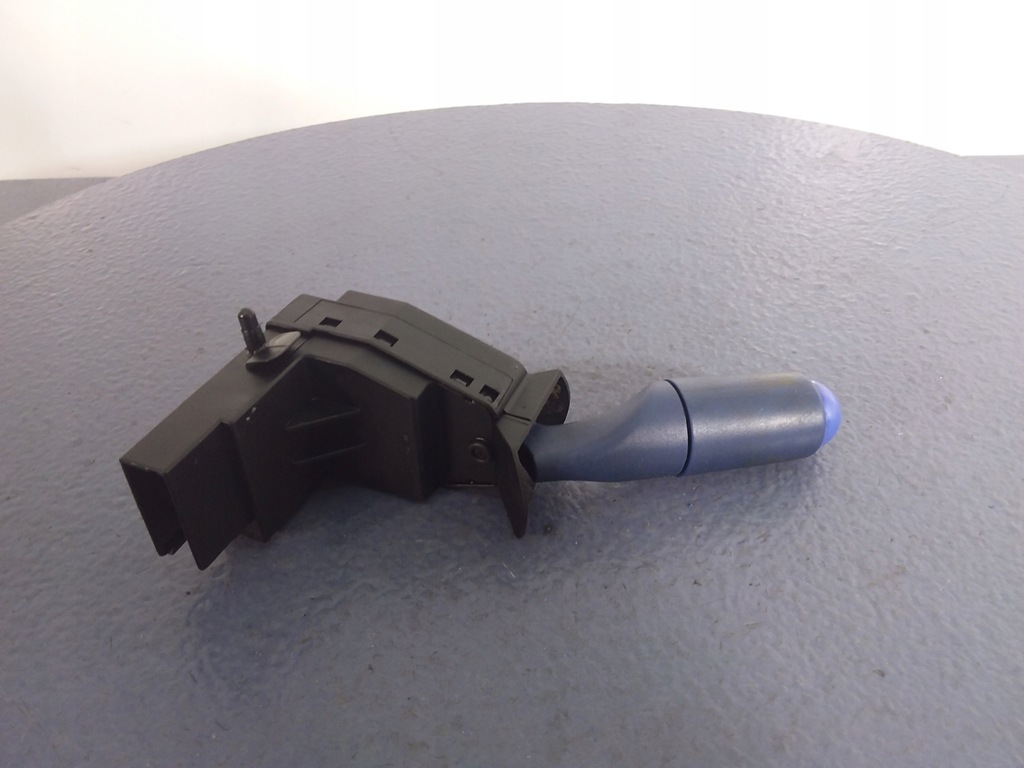 фото №5, Smart fortwo перемикач двірник 0001272v008