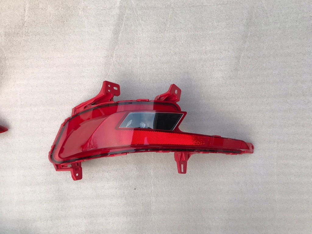 фото №1, Hyundai elantra 19- лампа задняя левая нижняя ładna!