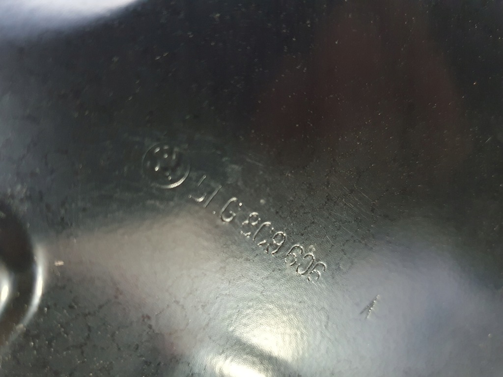 фото №9, Skoda enyaq 5lg 20- блок двигателя обшивка порог правый передний перед 5lg809606