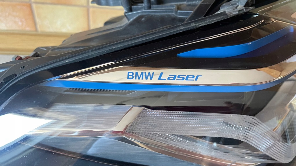 фото №1, Bmw g30 g31 m5 laser права сторона f90