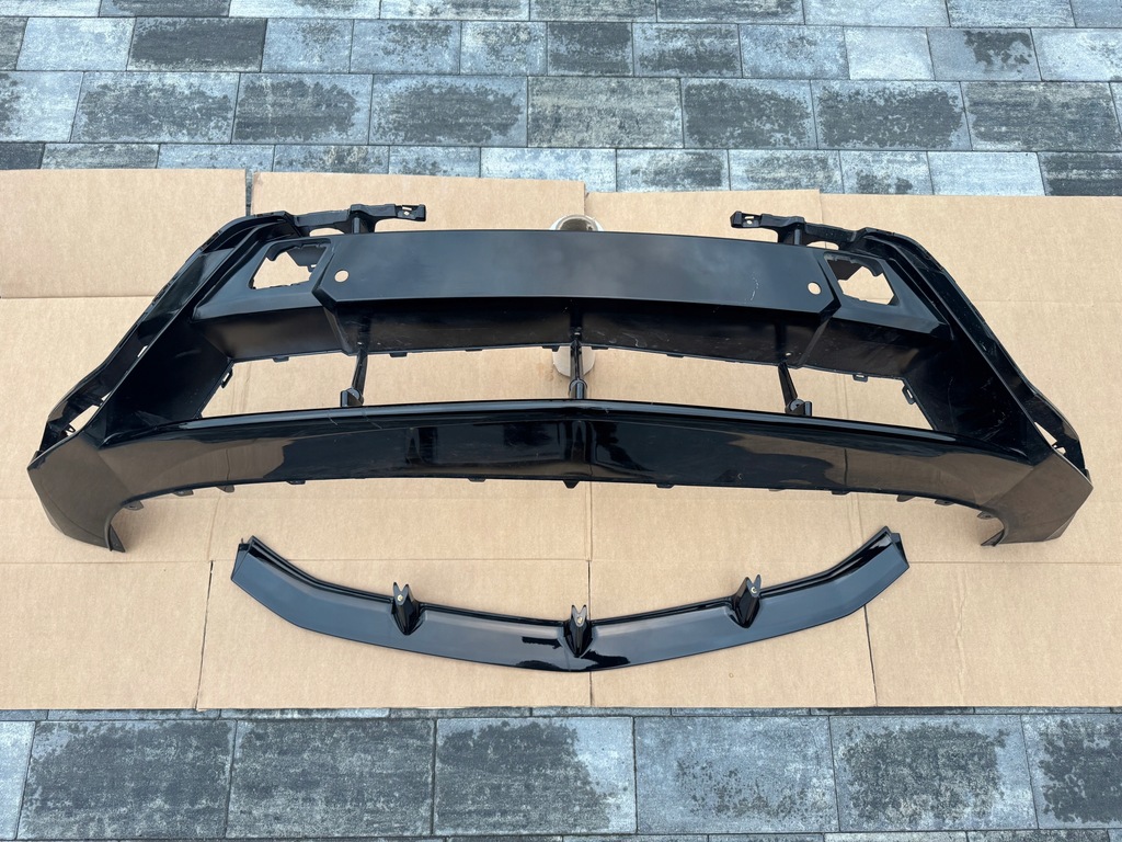 фото №1, Бампер перед lamborghini urus s performance оригінал 4ml807437e