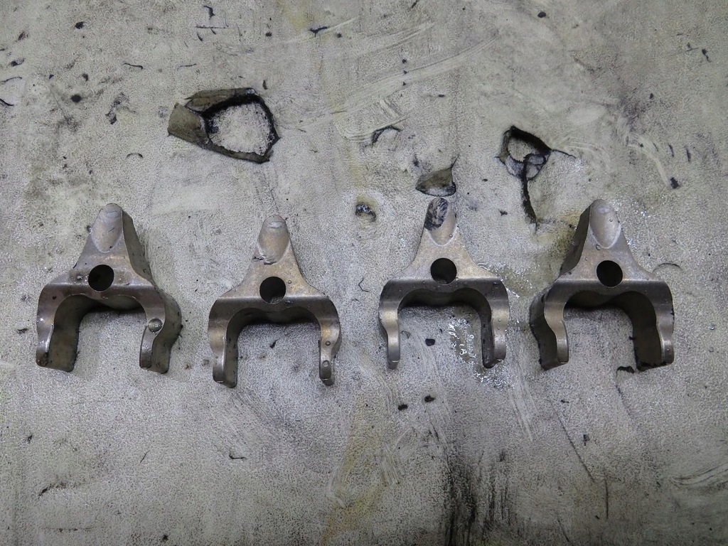 фото №1, Кронштейн впрыска инжектор mini countryman r60 lift 1.6 d