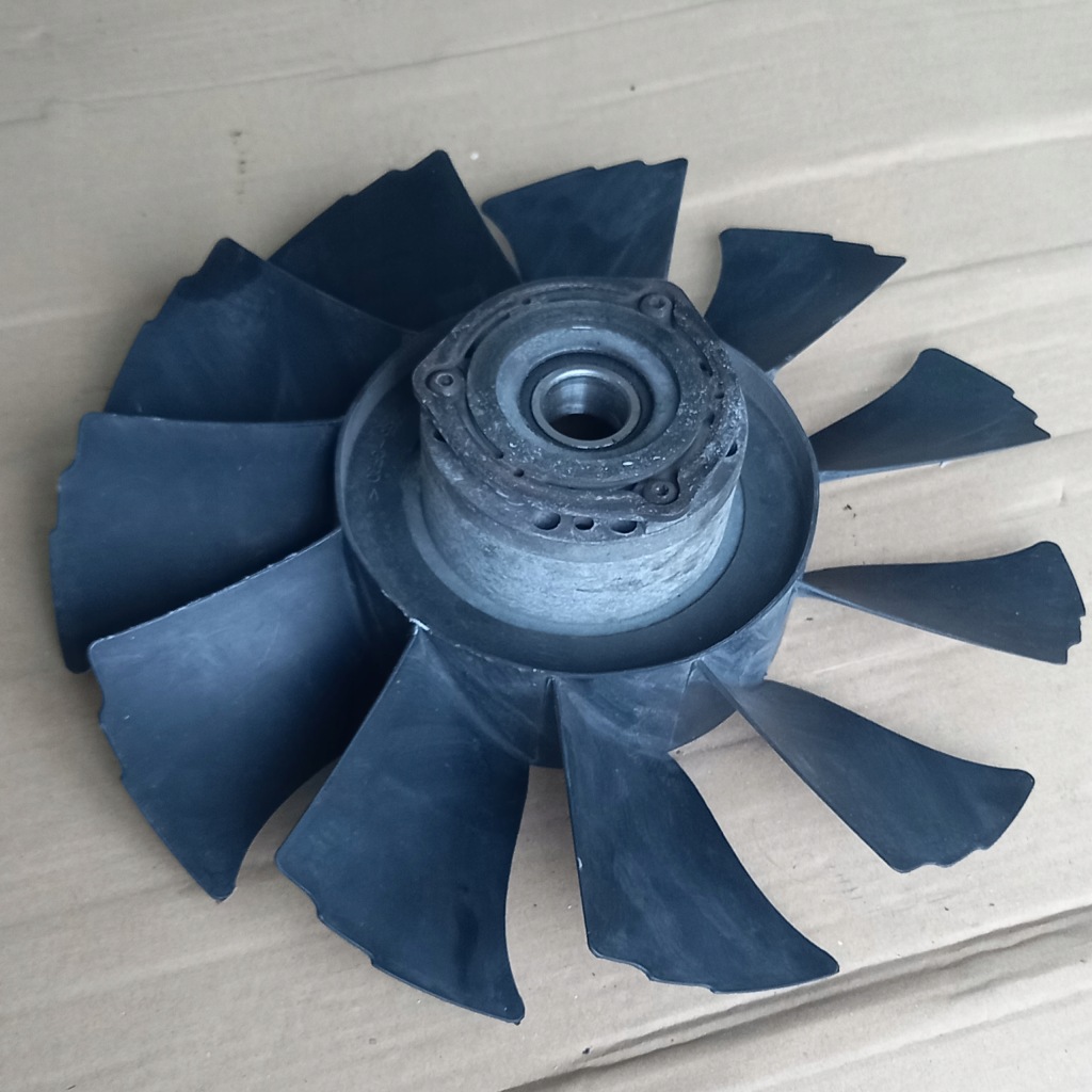 фото №3, Iveco daily iv 2.3 hpi вентилятор вязкостная муфта