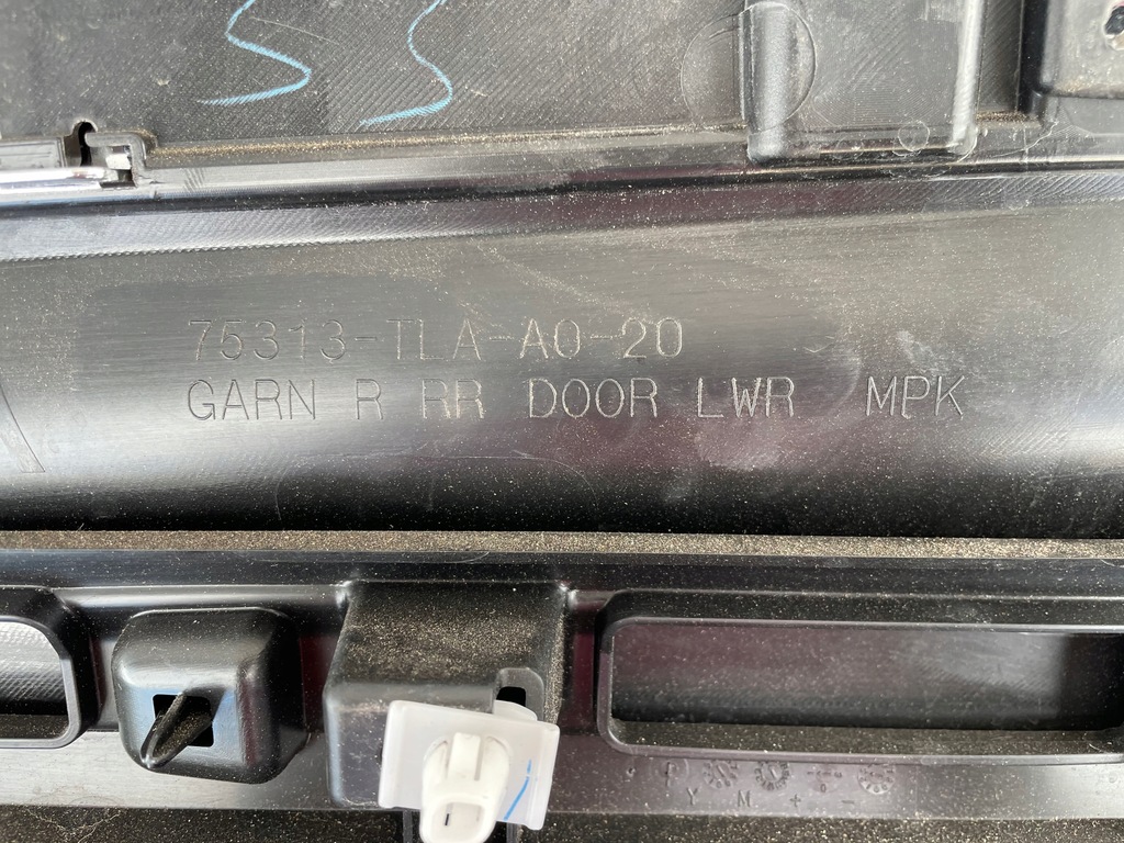 фото №5, Молдинг дверь правых задних honda cr-v 18