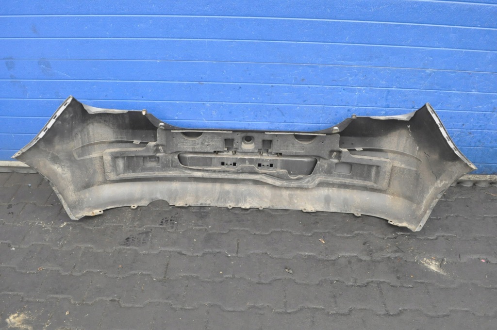 фото №12, Hyundai i30 бампер задняя задний hb 5d