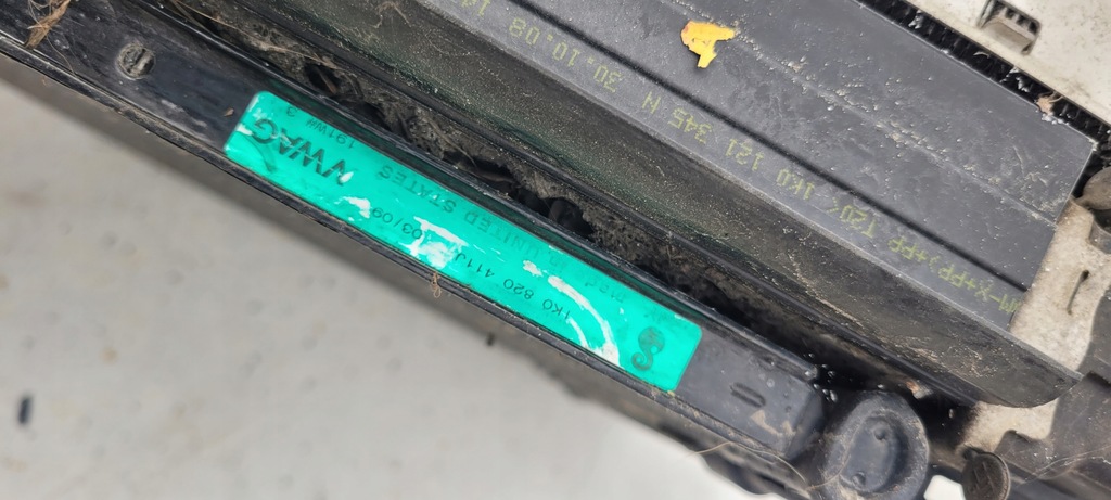 фото №8, Vw audi a3 golf caddy passat b6 радиатор комплект радиатор вентилятор 1k0