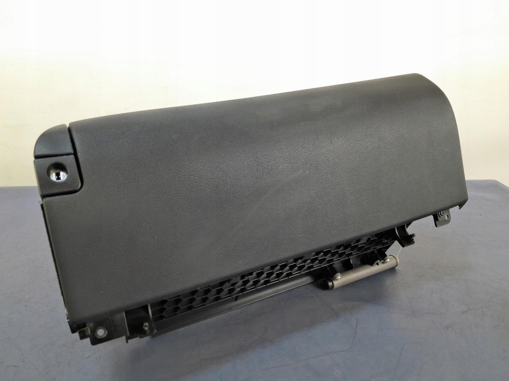 фото №3, Lexus is ii бардачок пасажира