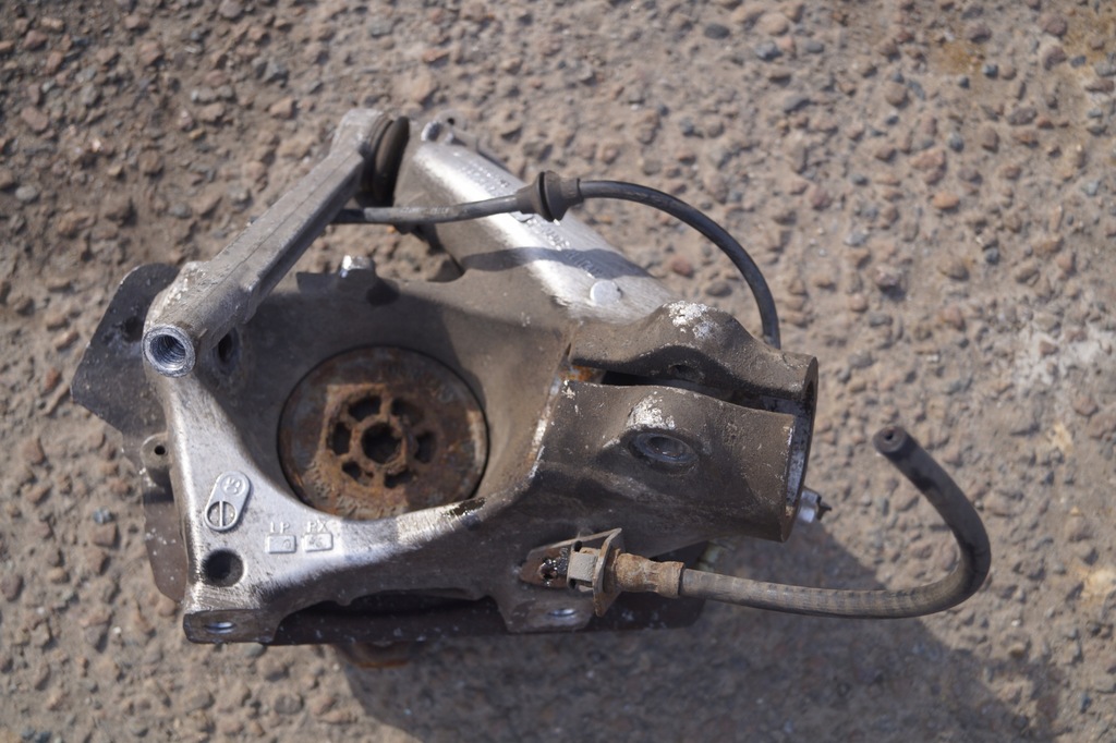 фото №6, Поворотный кулак правый перед porsche 911 997 997341658