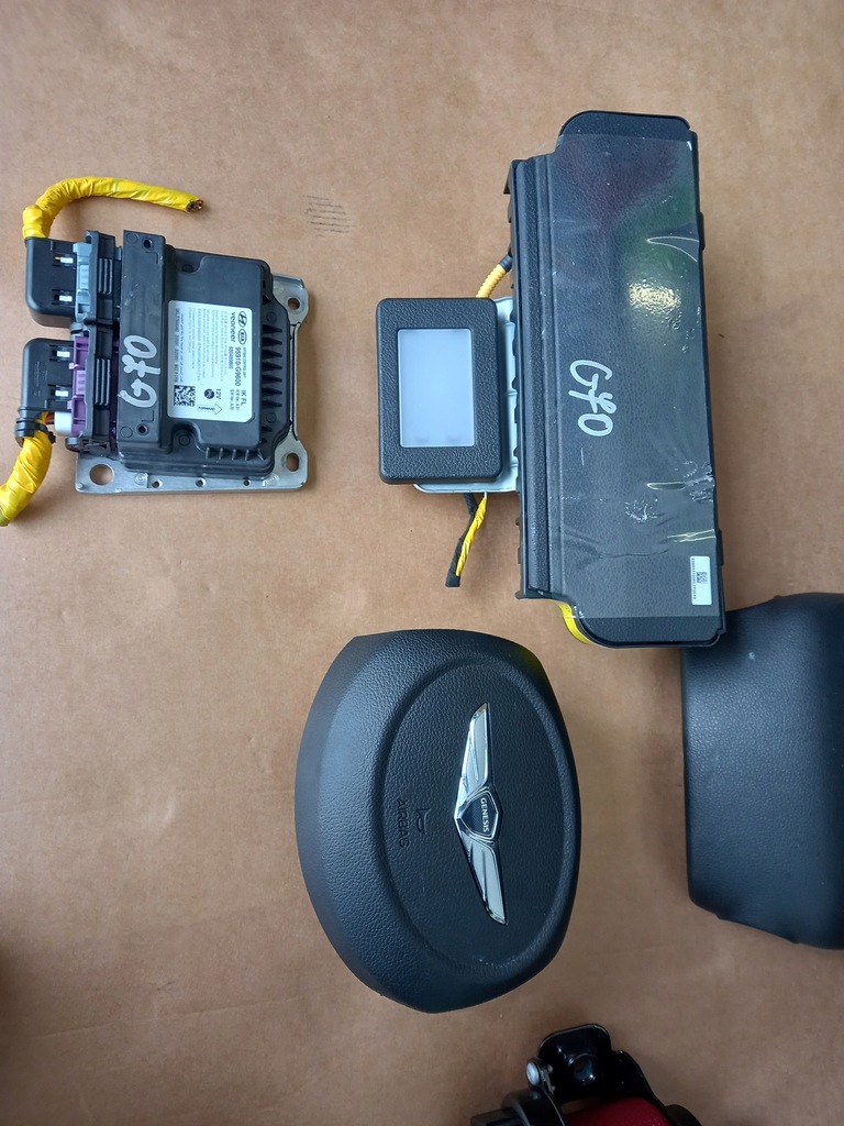 фото №7, Консоль панель приладів 3x подушка безпеки 4 ремені genesis g70 lift