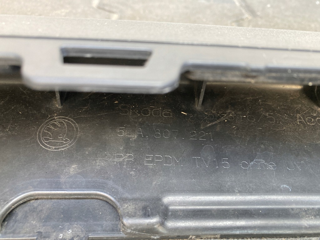 фото №11, Бампер передний перед skoda enyaq 5la