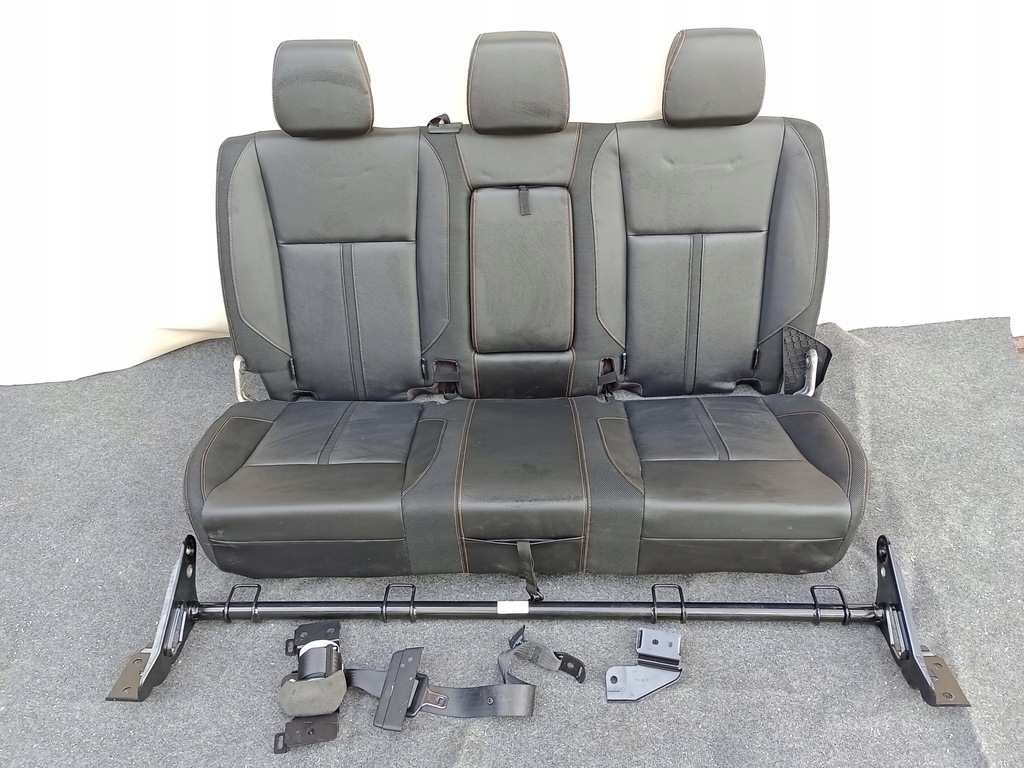 фото №1, Ford ranger 2018-2023 заднее сиденье задняя сиденья кожа