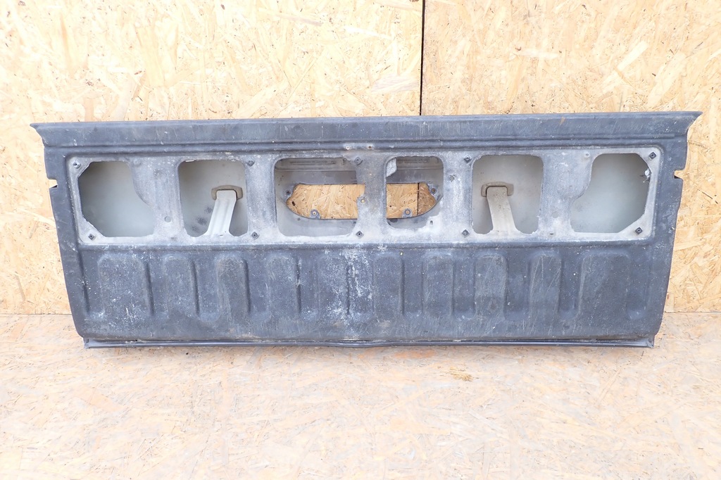 фото №9, Toyota hilux 16- крышка багажника задняя борт задняя