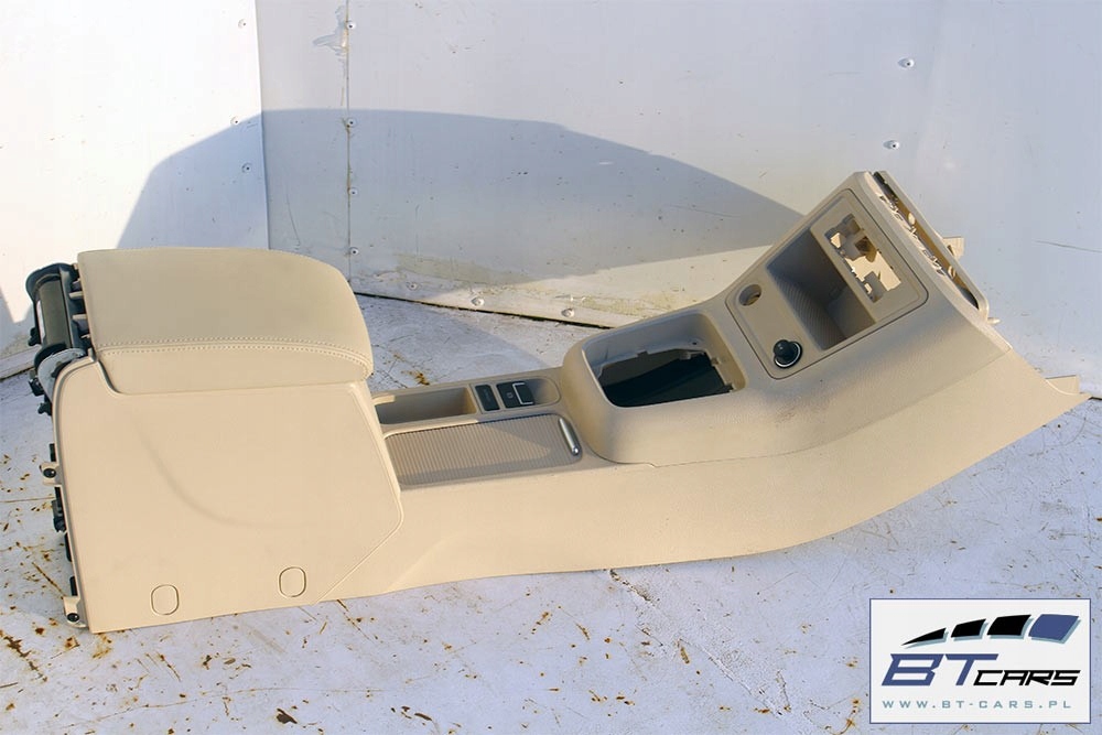 фото №5, Vw tiguan туннель средний подлокотник обивка 5n 5n1864207 5m0863241 5n1