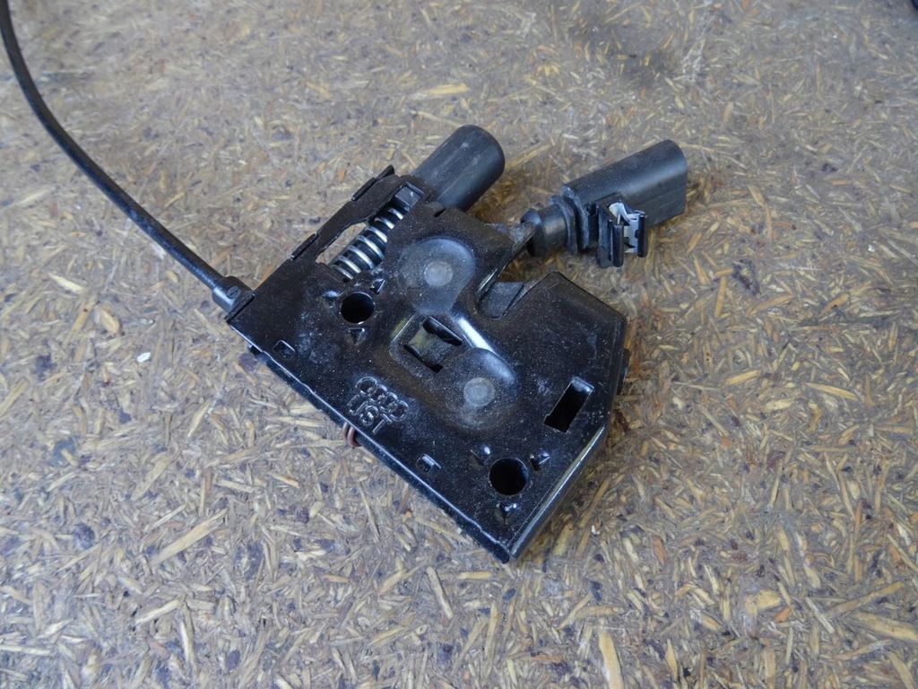 фото №7, Audi q3 8u замок капот комплект 8u0823509