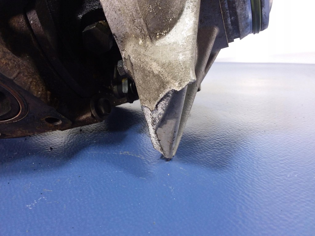 фото №7, Bmw 3 e90 e91 e92 2.0d турбонагнетатель 8513298