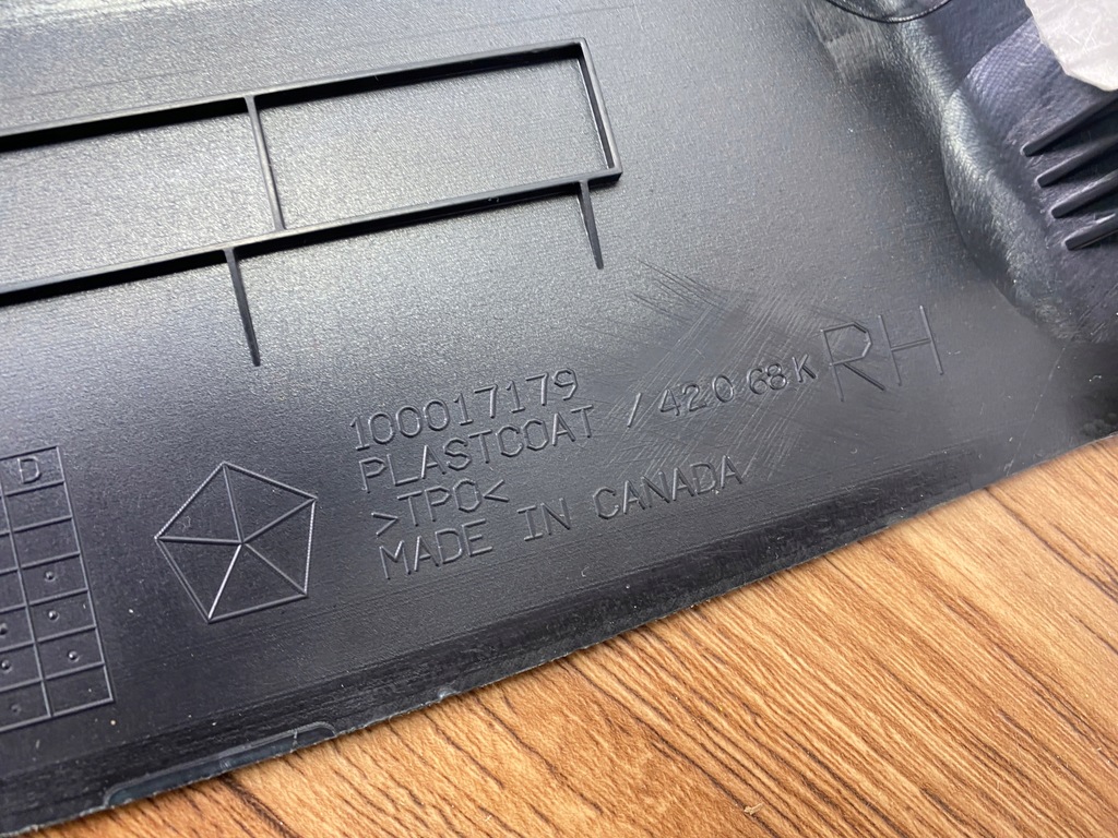 фото №9, Защита обшивка правое стойка b dodge charger 2015+ usa