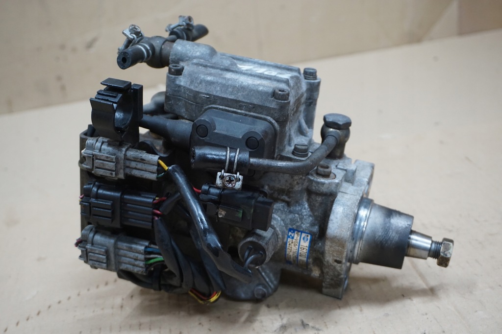 фото №1, Nissan patrol насос упорскування gr y61 2,8 tdi