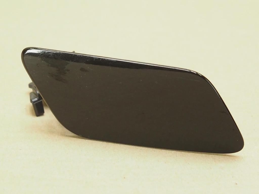 Купити Audi a3 8y заглушка розпилювача лампи права перед 8y0955276d