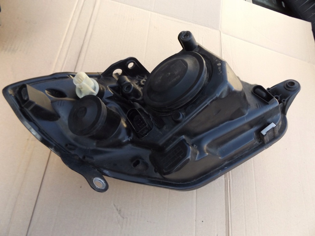 фото №7, Лампа левая правая skoda fabia ii 2 hella