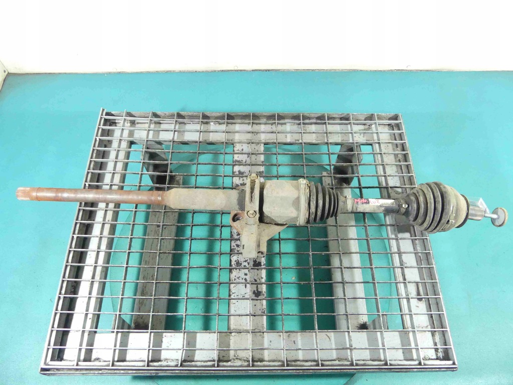 фото №1, Приводной вал перед правая volvo v60 i 2.4 d5 автоматическая коробка передач