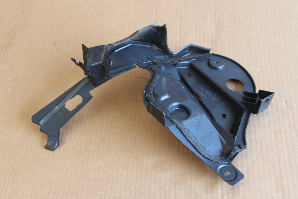 фото №1, Жабо правое чашка ford kuga mk3