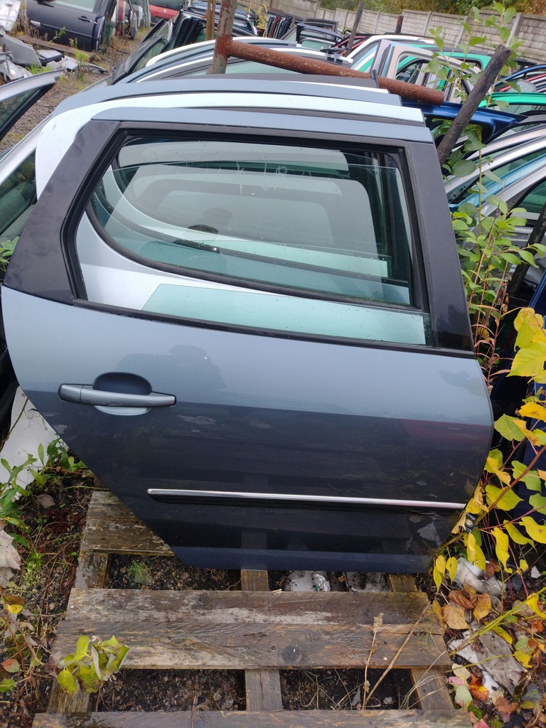 фото №1, Двері правий задня peugeot 407 sw kombi szary